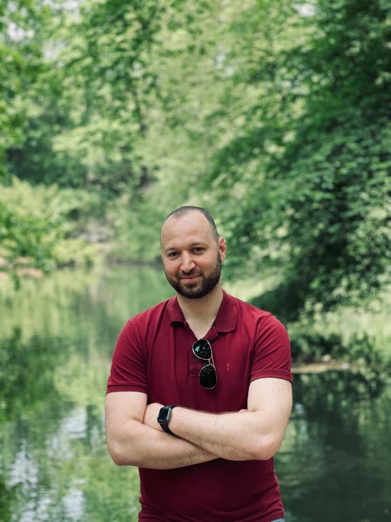 Kacmaztolken tolk turks over mij